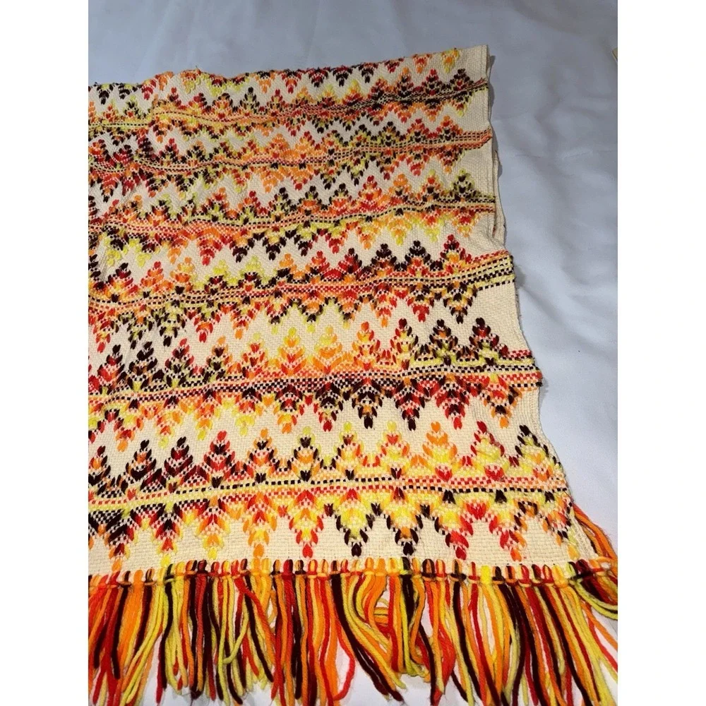 Vintage 70s‎ Woven Afghan Throw Fringe Hippie Boho Aztec